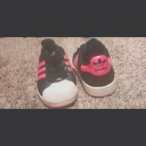 Womens Adidas sneakers size 8.5